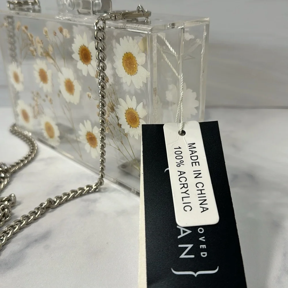 Daisies acrylic transparent lucite box clutch with silver chain strap๐ผ - Picture 9 of 15